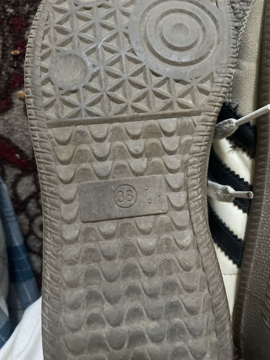 Продам кроссовки