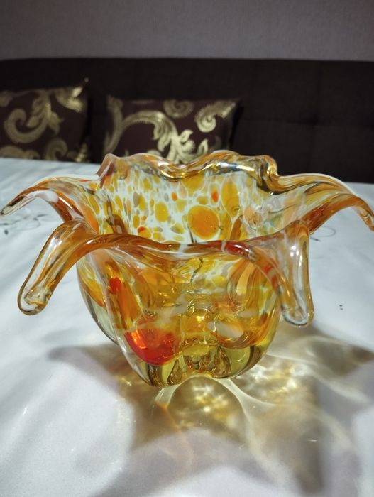 Ваза, пепельница, конфетница