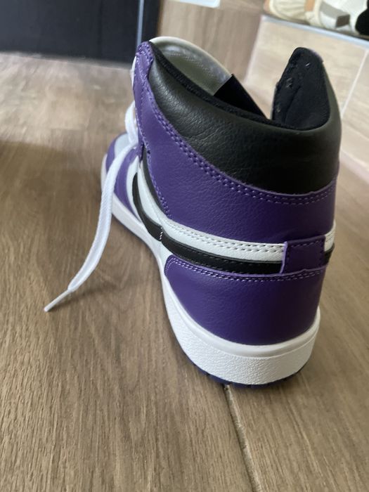 Jordan 1 court purple
