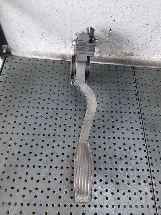 pedala acceleratie 1.9 jtd alfa romeo 147 937  0281002380