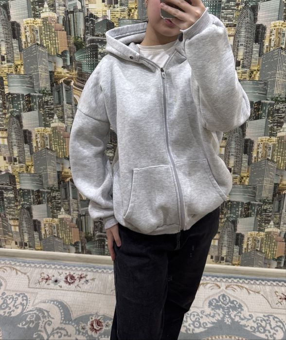 Толстовки и кофты