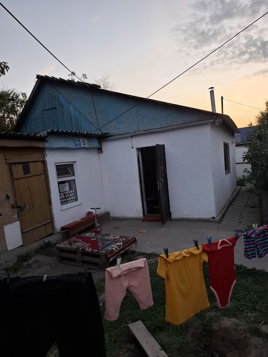 Жер үй сатылады орталықта