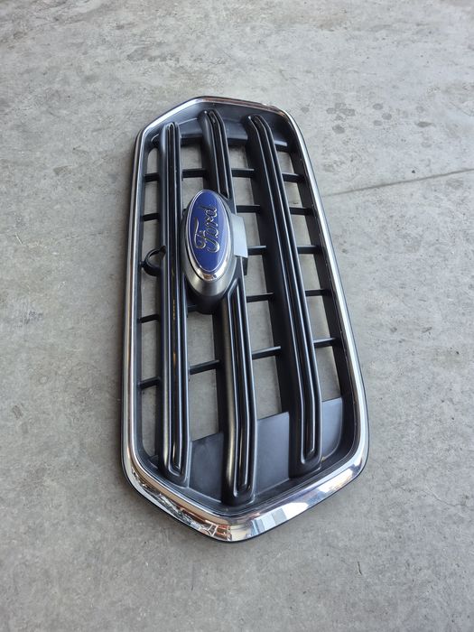 Grila radiator ford transit an 2020 originala ford cod KK31-17B968-C sau KK31-17B968-D