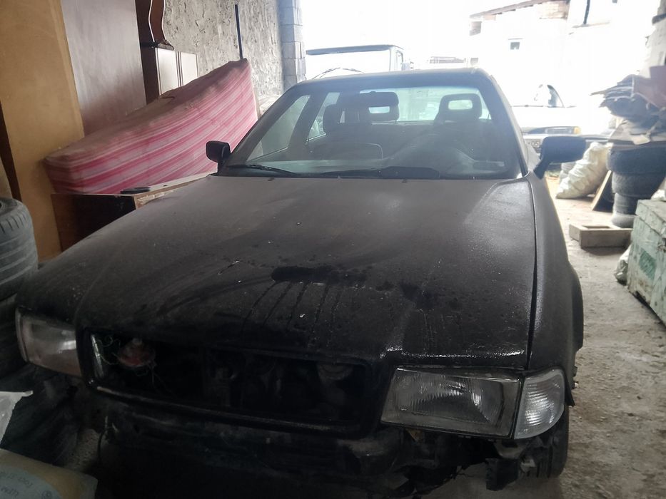 Срочно продам Ауди б 4