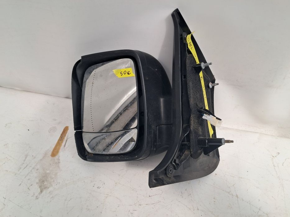 Огледало ляво Opel Vivaro B