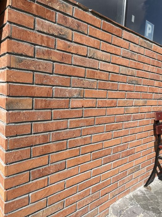 Caramida aparenta feliata noua miez 100% argila (decorativa, klinker )