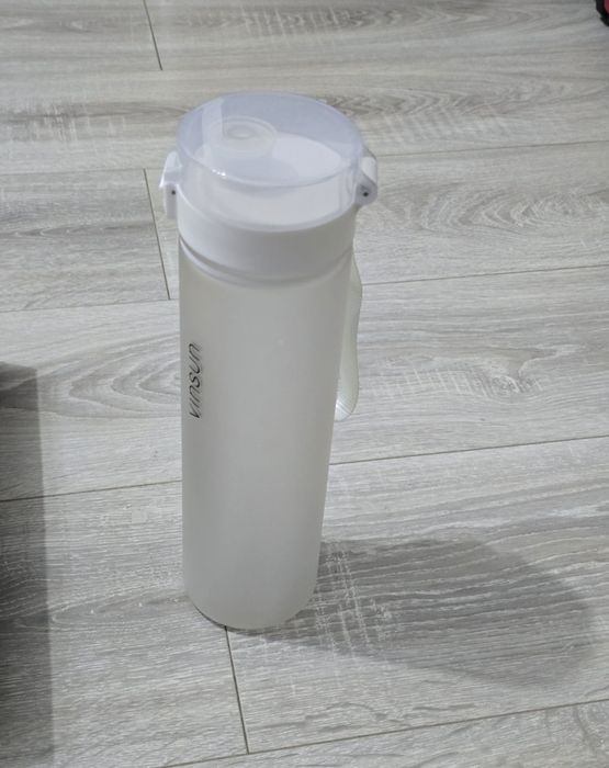 Sticlă sport apă 1L – Tritan BPA-Free, etanșă, ușoară