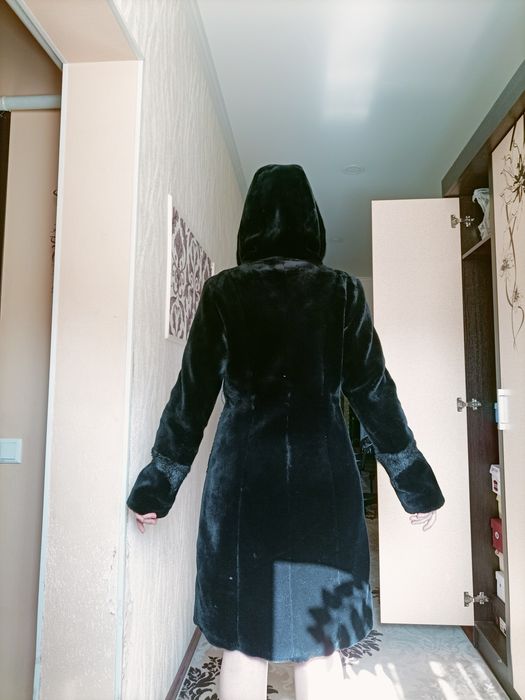 Продам искусственную шубу