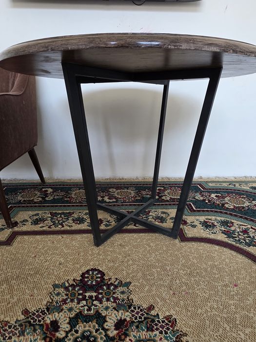 Стол круглый обеденный