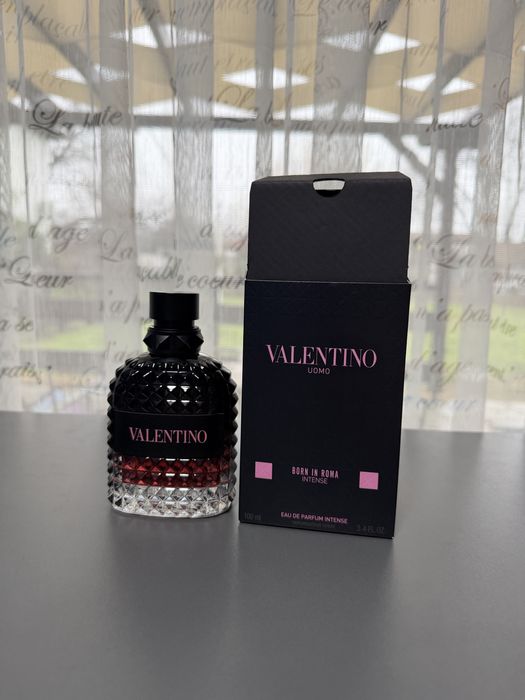 Парфюм Valentino Born in Roma Intense
