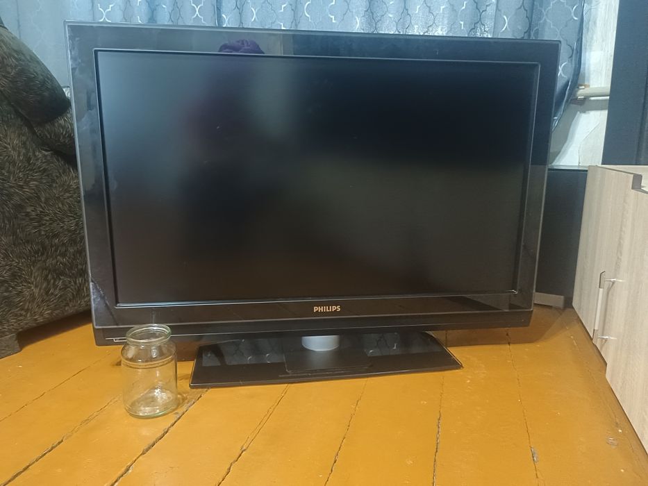 Продам телевизор