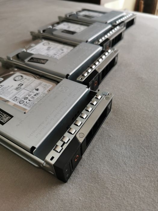 HDD Dell 2.4TB, RPM 10K, enterprise (EXOS 10E2400)
