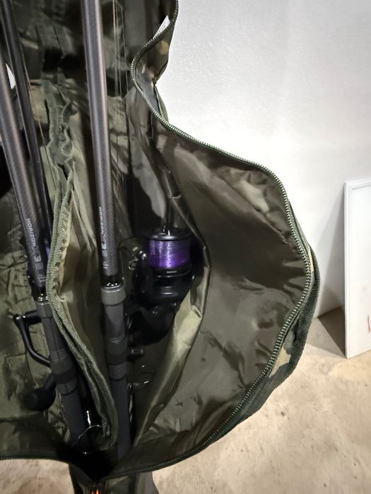 Калъф и въдици за продажба