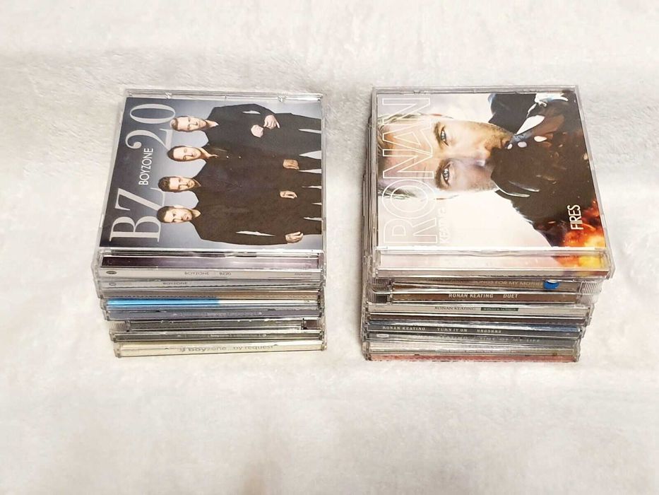 Colectie 17 cd-uri  BOYZONE / RONAN KEATING / ENRIQUE Iglesias