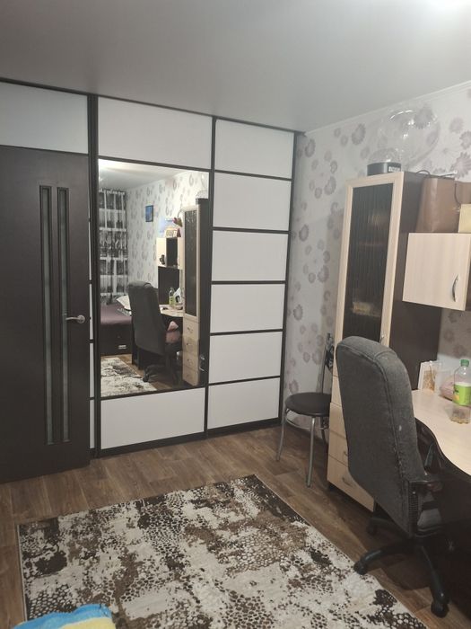 Продам 2 ух комнатную квартиру