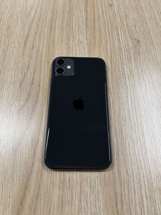 Продам IPhone 11 в хорошем состоянии