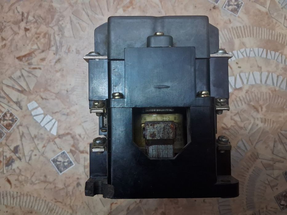 Пускатель ПМЕ-211