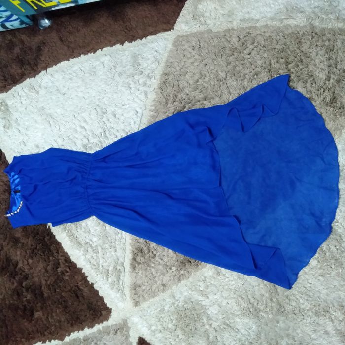 Продам     платье