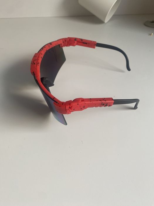 Очила за колоездене чисто нови