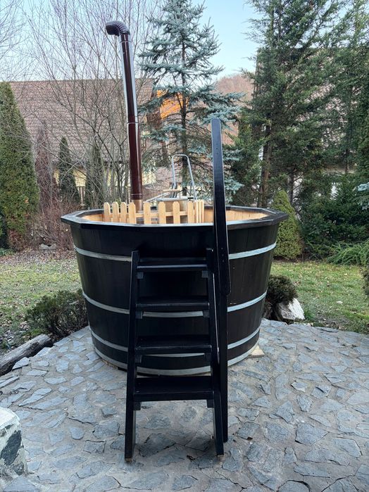 Ciubăr din lemn de 6 persoane