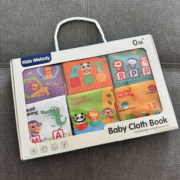 Set 6 carti fosnaitoare pt recunoastere elemente si dezvoltare cognitiva material textil Kids Melody