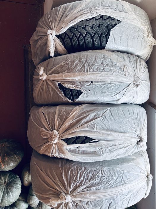 Продам шины Nordman suv