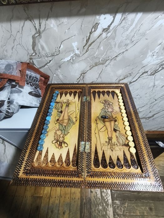 Нарды резные продам