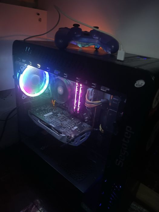 Vand pc gaming fara sursa