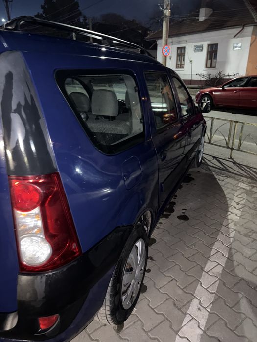 DACIA LOGAN 1.6 8v 90 cp 7 locuri PRET CASTANA acte la zi !!