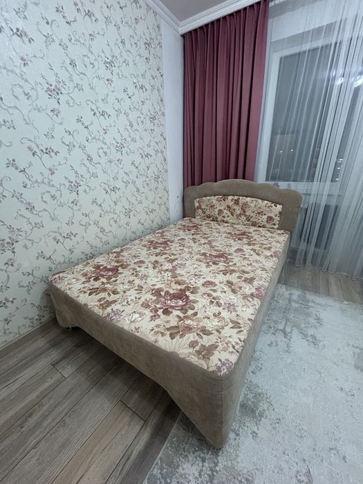 Продам кровать в хорошем состояний