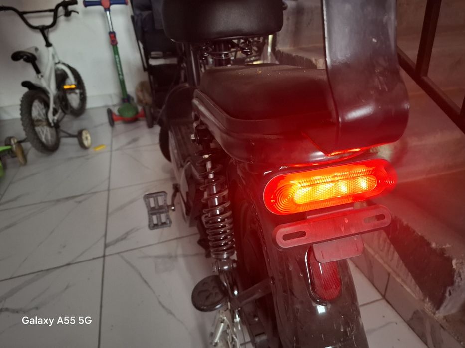 Мопед электрический