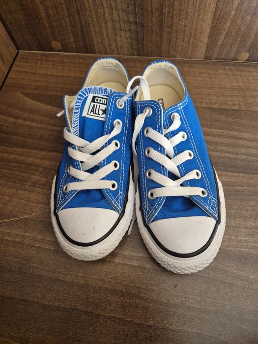 Converse, tenesi, papuci marimea 30