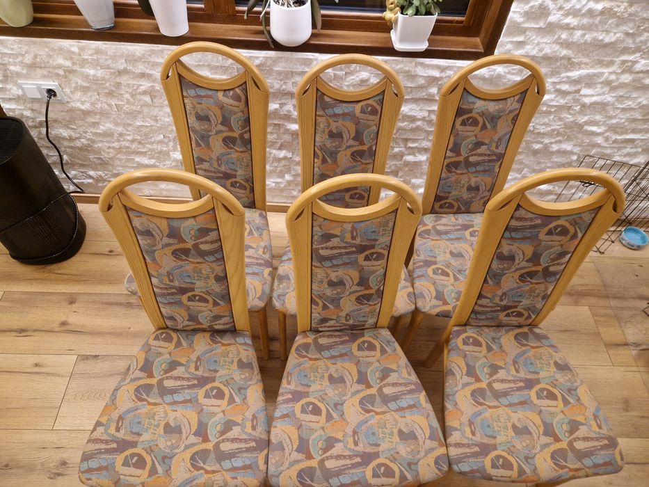 Дървени трапезни столове