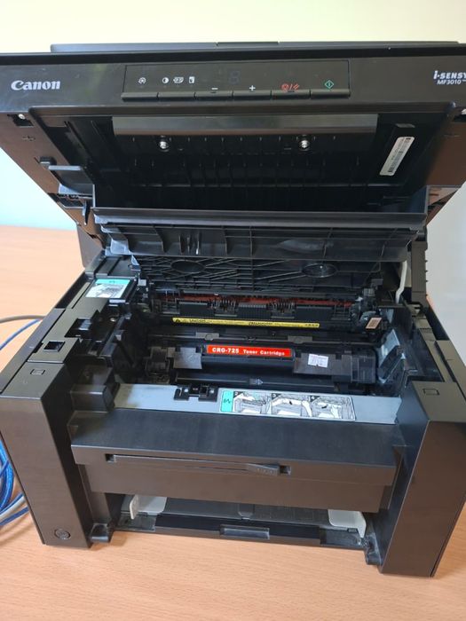Принтер Canon (черно-белый)