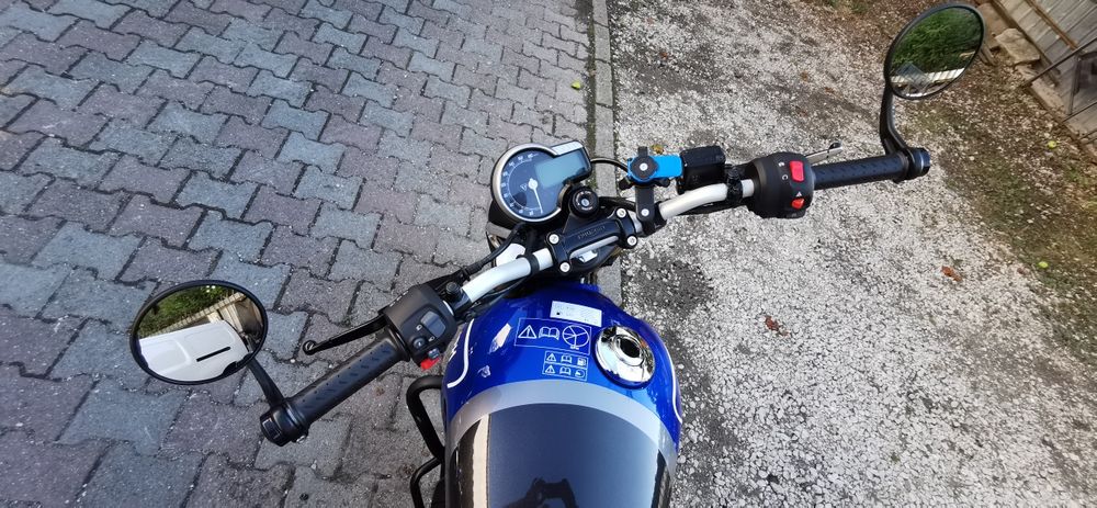 Triumph Speed 400