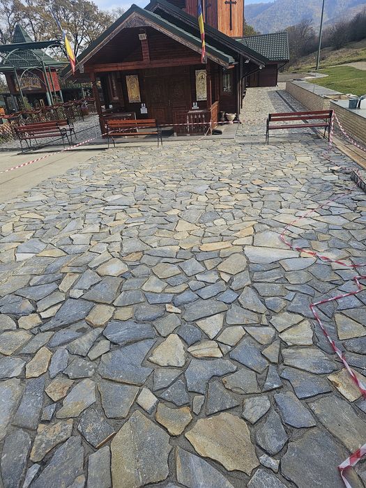 Piatra naturala de munte de Grecia 100%. Lucrez în toată Țara