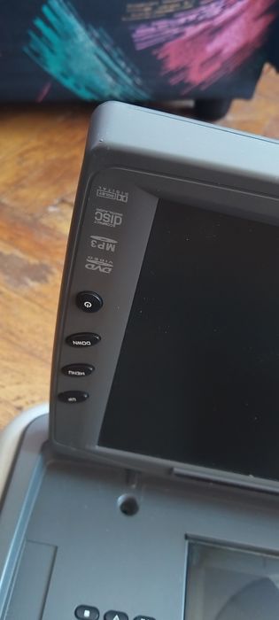 Мултимедиен монитор за вграждане