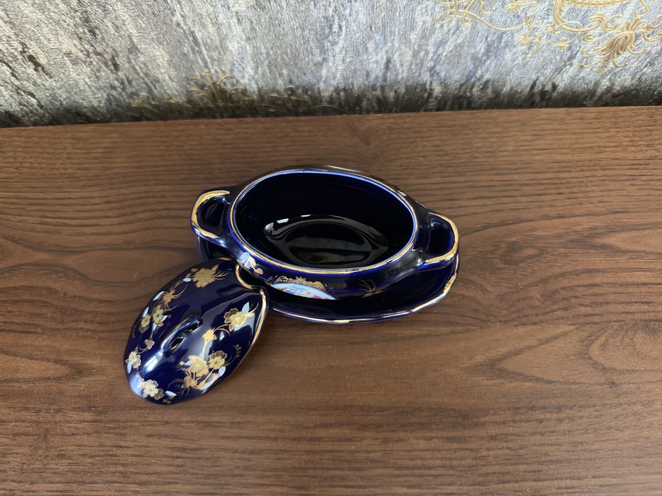 Сахарница и молочник Мадонна