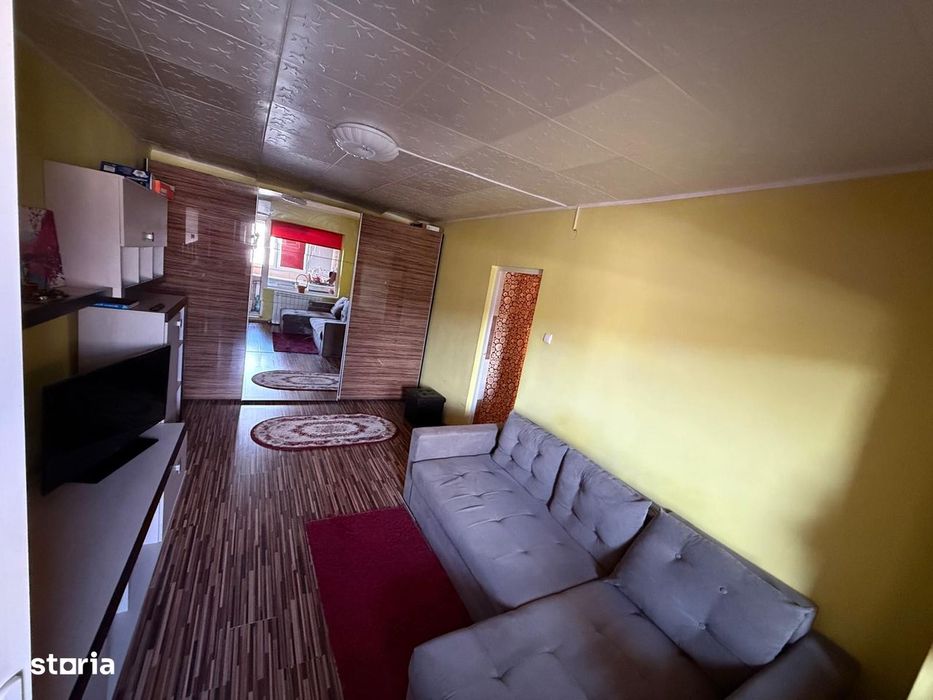 GARSONIERA MARE cu Balcon str. 1848