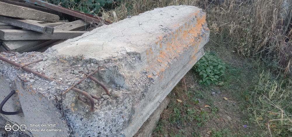 Продам Бут из 4 монолитных плит