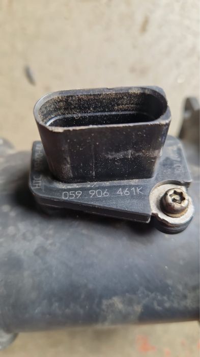 Debitmetru aer Audi A6 C6 cod 059 906 461 k