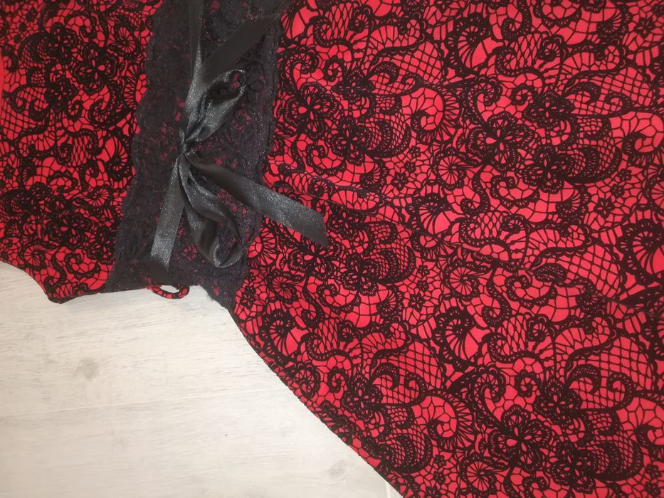 Елегантна рокля, S размер