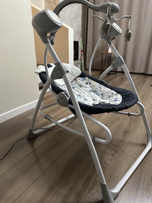 Продам шезлонг автоматический