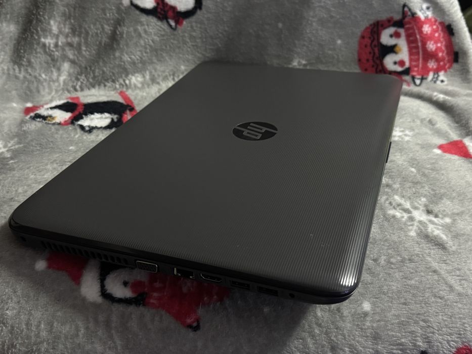 Hp 250 G5 15.6” i5 -7200U, 8Gb Ram, 1Tb HDD, Windows 11. (Impecabil)