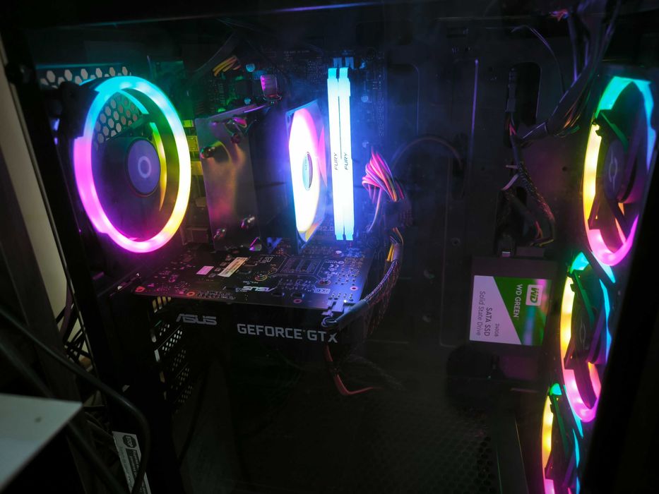 Vand 3 PC Gaming !!!