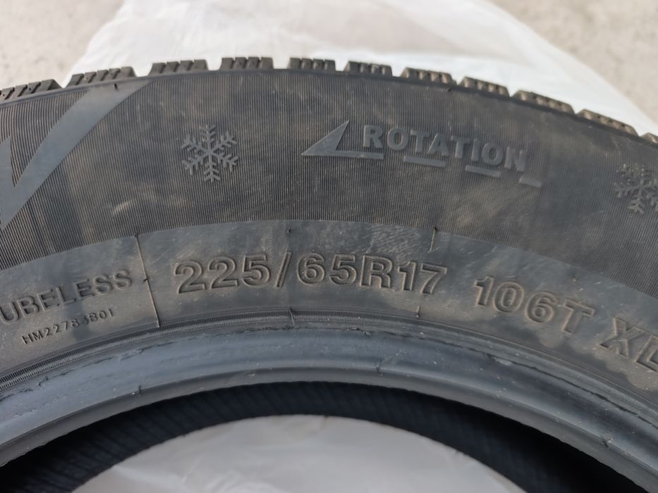 Шины 225/65 r17, комплект