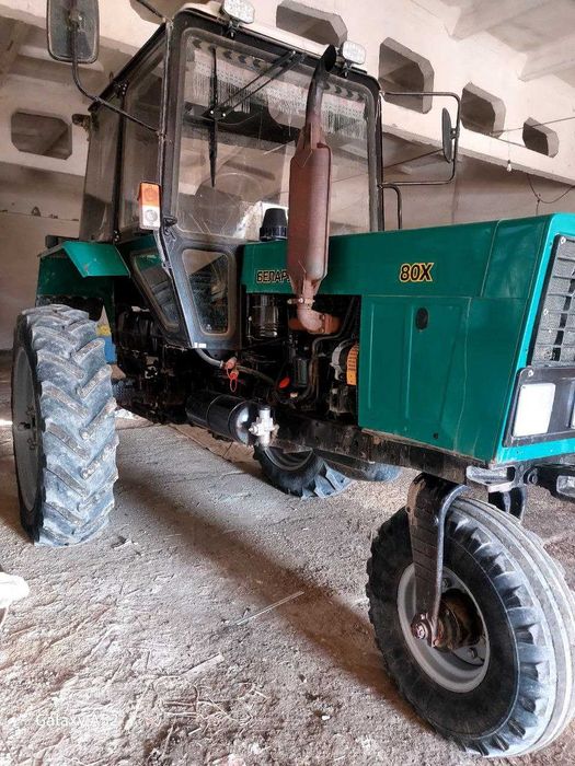 МТЗ 80 трактор сотилади
