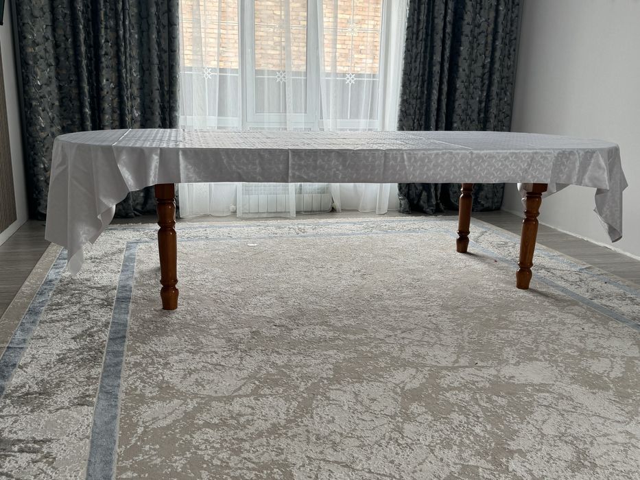 Бу стол сатылады