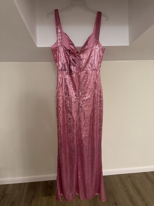 Vand rochie mega eleganta