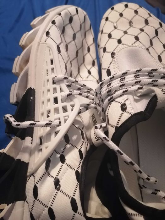 Намалени-43 номер маратонки